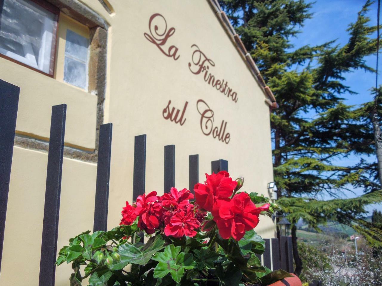 La Finestra Sul Colle Bed & Breakfast Parrana San Martino Exterior photo